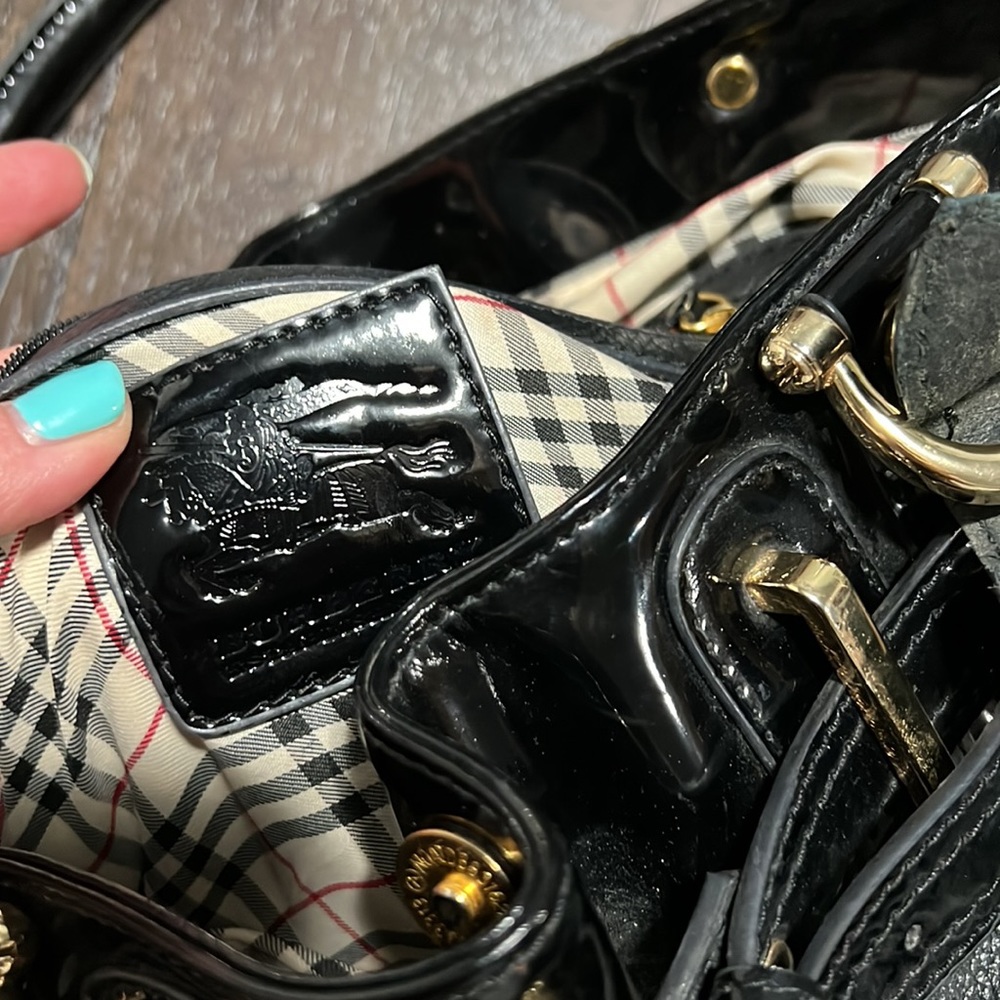 Burberry tote - Picture 12 of 14